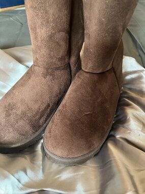 Brown Winter Boots